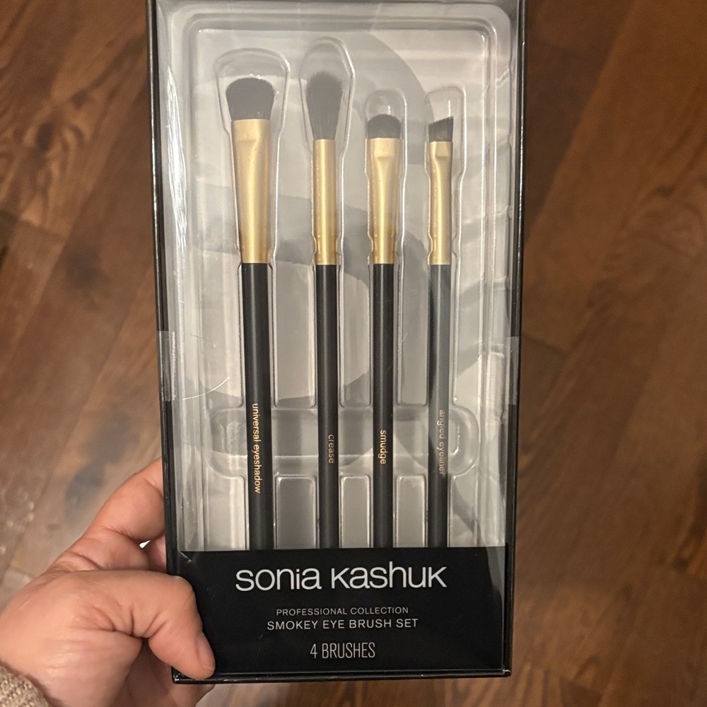 Sonia Kashuk Black and Gold Eye Brush Set